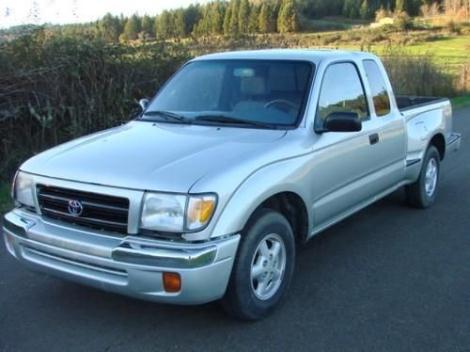2000 Toyota Xtracab Tacoma SR5 Pickup