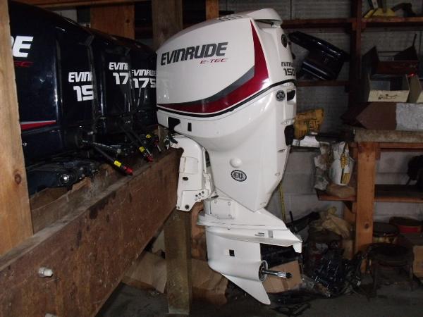 2015 Evinrude E150DSLABF Engine and Engine Accessories