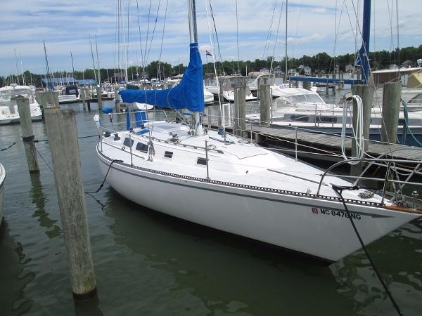 1977 Peterson 34 - See Full Specs.