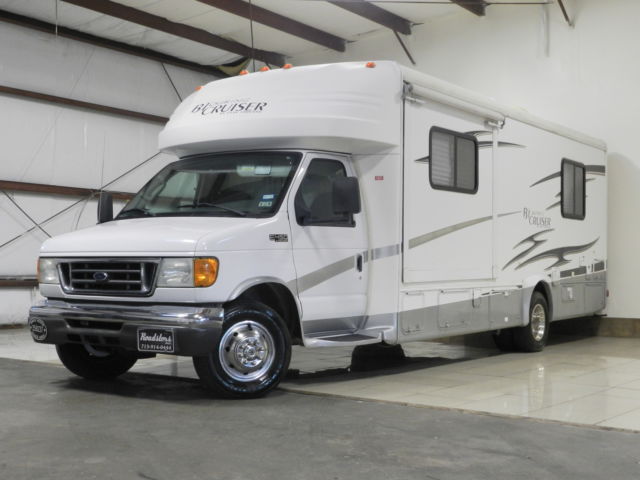 Ford : E-Series Van RV CAMPER FORD E-450 GULFSTREAM BTOURING CRUSIER RV CAMPER 27FT BED COUCH STOVE TOP FRIDGE