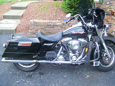 Harley-Davidson : Touring 2004 harley davidson roadking low miles