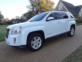 GMC : Terrain SLE GMC TERRAIN SLE!  REAR BACK-UP CAMERA!  SUPER NICE!  PERFECT CARFAX!