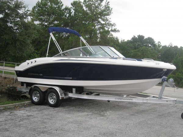 2015 Chaparral 21 Sport 260hp (Upgraded engine)