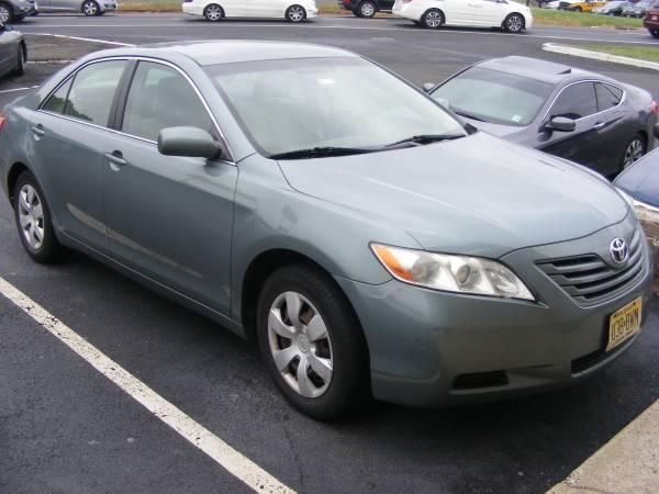 2007 toyota camry only 61K miles LQQK original owner
