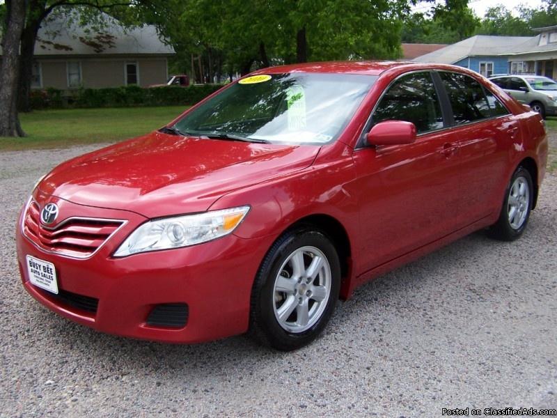 2010 Toyota Camry LE, Excellent Condition (77k miles) one owner Revere