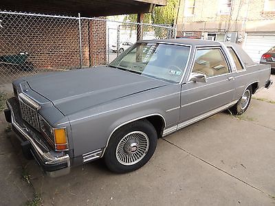 Ford : Crown Victoria 1985 ford crown victoria
