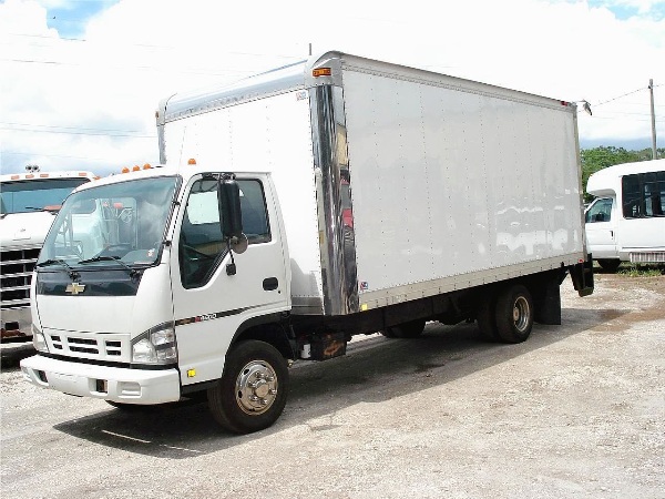 2006 Isuzu Npr