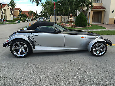 Plymouth : Prowler Black Tie Edition 