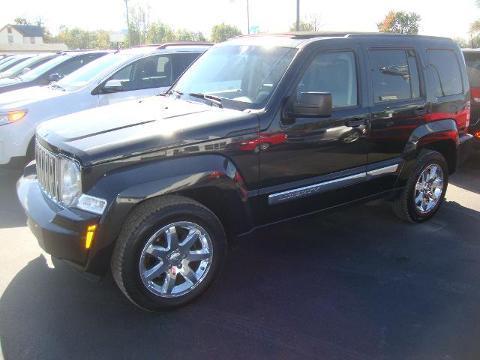 2008 JEEP LIBERTY 4 DOOR SUV