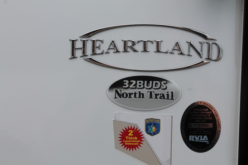 2016 Heartland North Trail King Slides NT 32BUDS