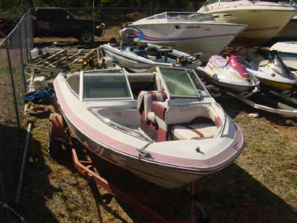 1988  Sea Ray  160 BR Bowrider Outboard Hull