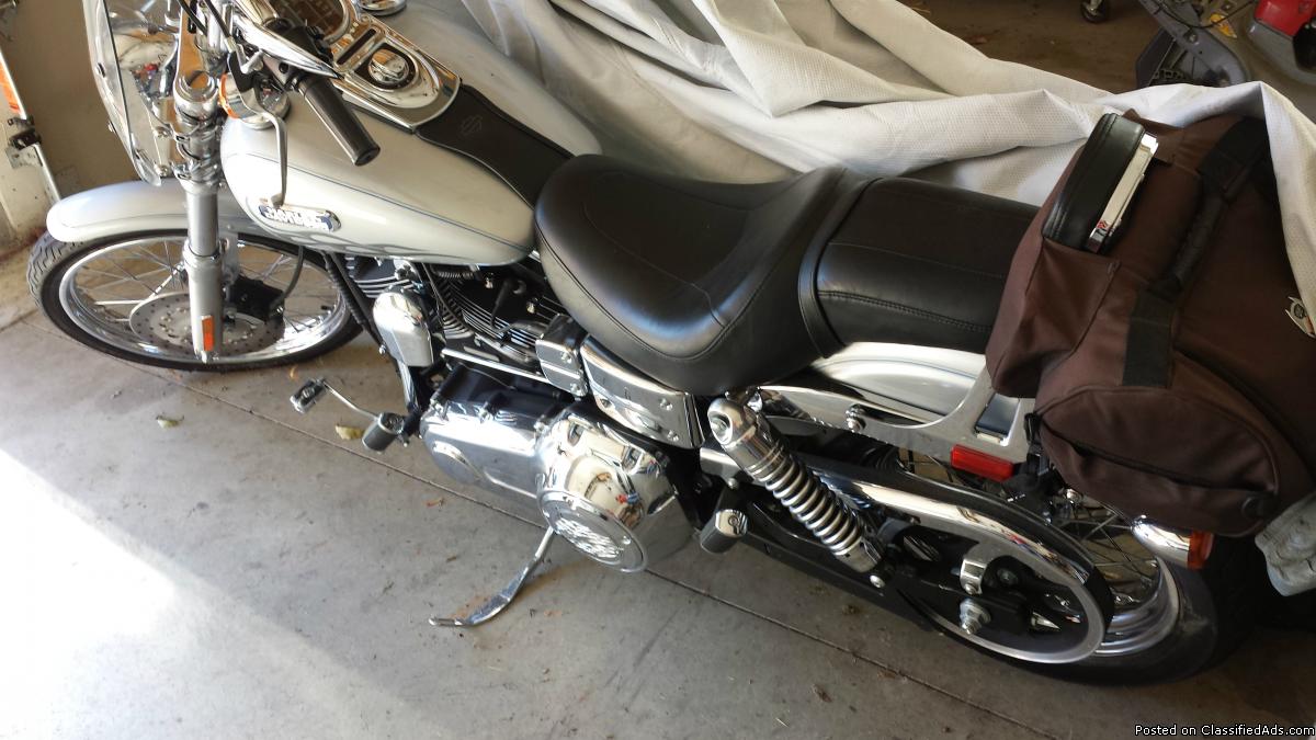 2006 Dyna Wide Glide 7100 Miles