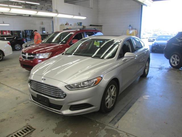 Ford : Fusion SE Clean Carfax 15 Ford Fusion SE 2.5 Ecoboost Moonroof Camera only 10K Free Ship