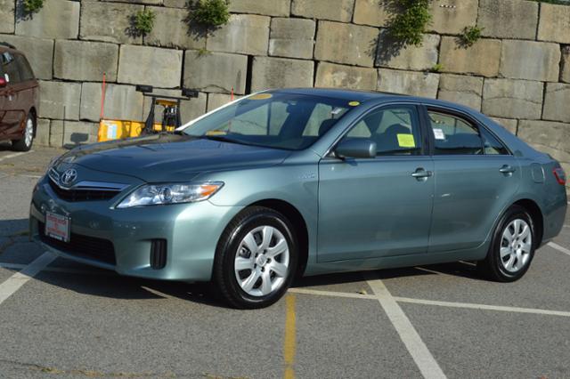 2010 Toyota Camry Hybrid Base Watertown, MA