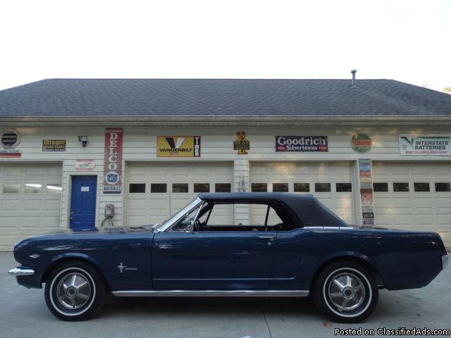 1965 Ford Mustang  Converitble