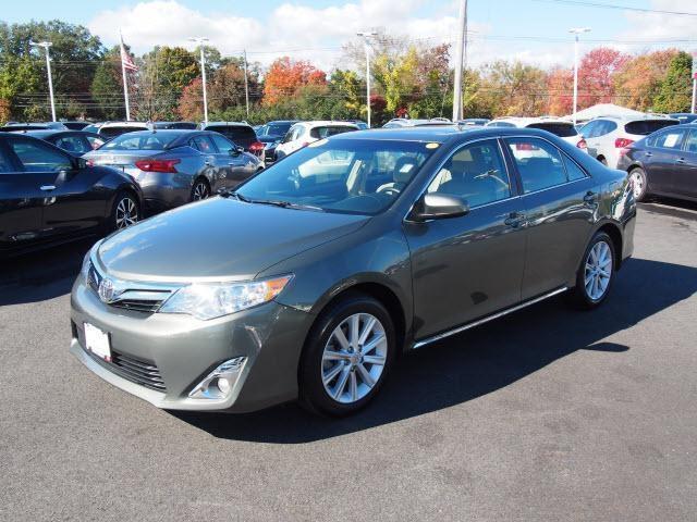 2013 Toyota Camry 4dr Car 4dr Sdn I4 Auto XLE