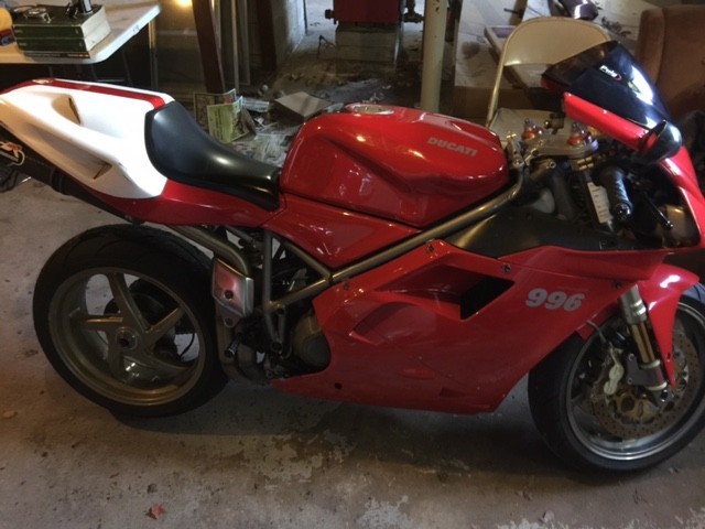 2001 Ducati Superbike 996