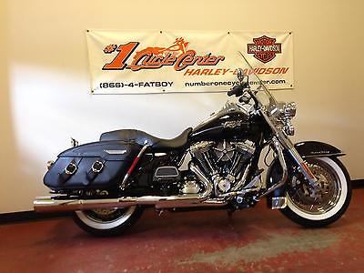 Harley-Davidson : Touring 2013 harley davidson road king classic flhrc low miles and low price