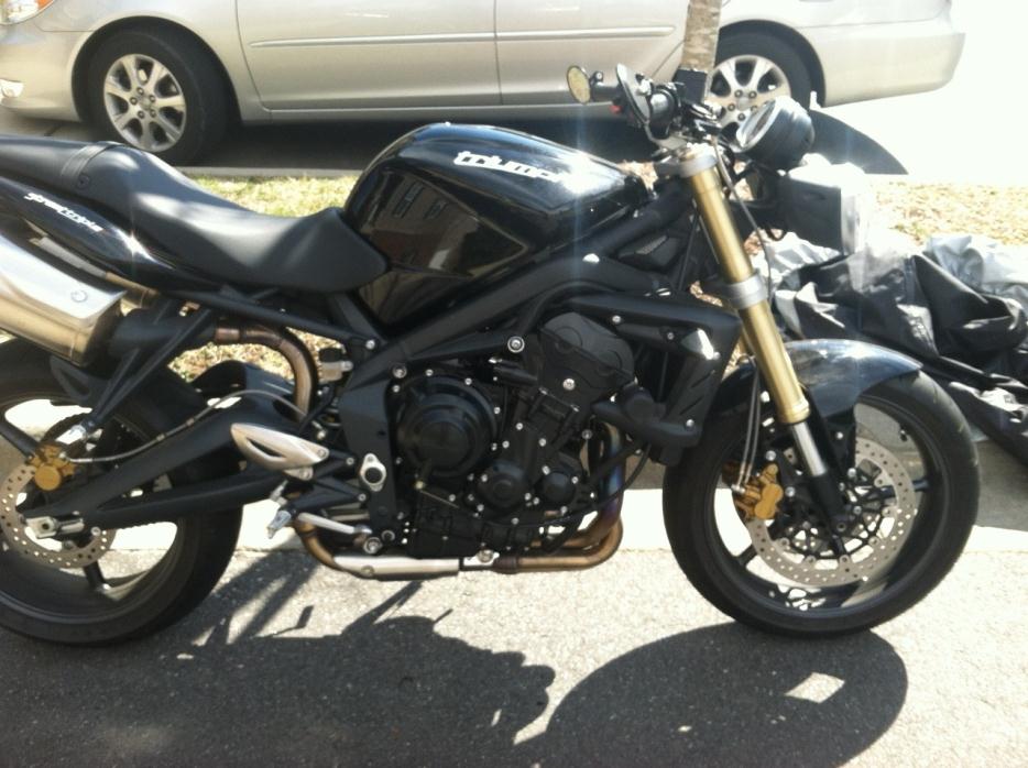 2010 Triumph Street Triple R