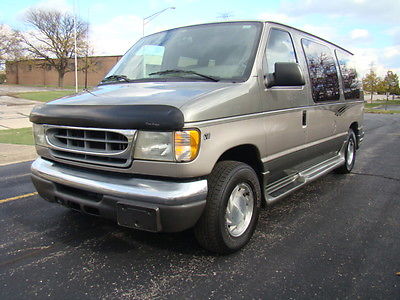 Ford : E-Series Van E150 2001 ford e 150 club wagon conversion handicap dvd clean low mileage