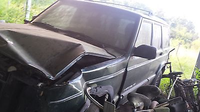 Jeep : Cherokee Limited Sport Utility 4-Door I BOUGHT THE BODY PARTS AND DIDN'T PUT PARTS ON