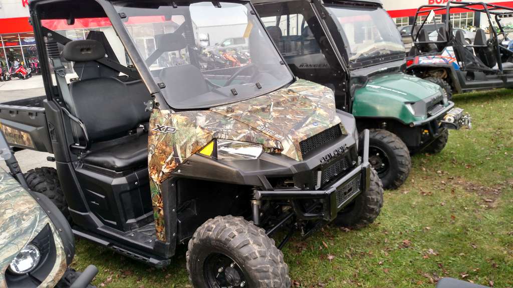 2014 Polaris 800 Switchback PRO-R LE with ES Red
