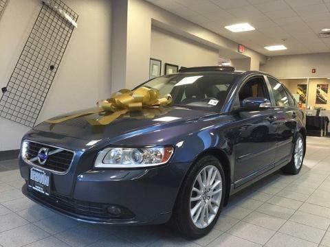 2011 VOLVO S40 4 DOOR SEDAN