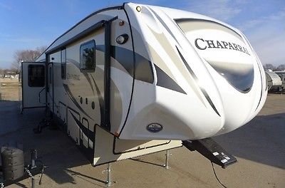 2015 Chaparral 390QSMB rear living with mid bunks fifth wheel