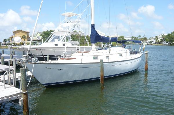 1979 Cheoy Lee Offshore 38'