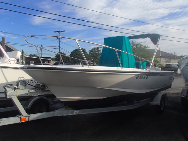 1994 Boston Whaler 210 Outrage