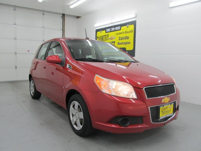 2009 Chevy Aveo5  ***CLEAN CAR FAX ONE OWNER***