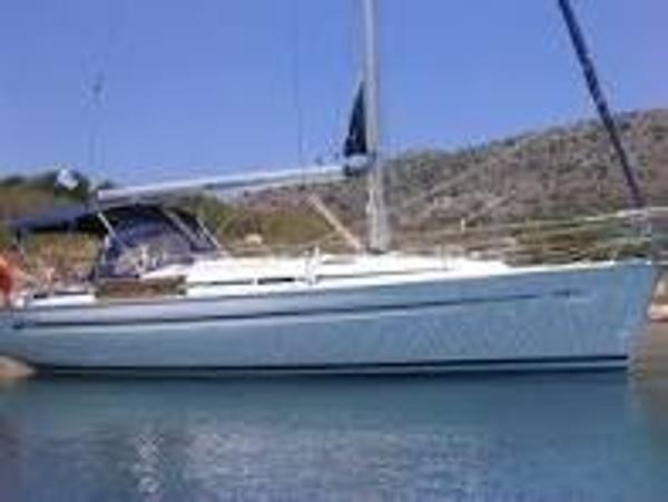 2004 Bavaria Yachts 38