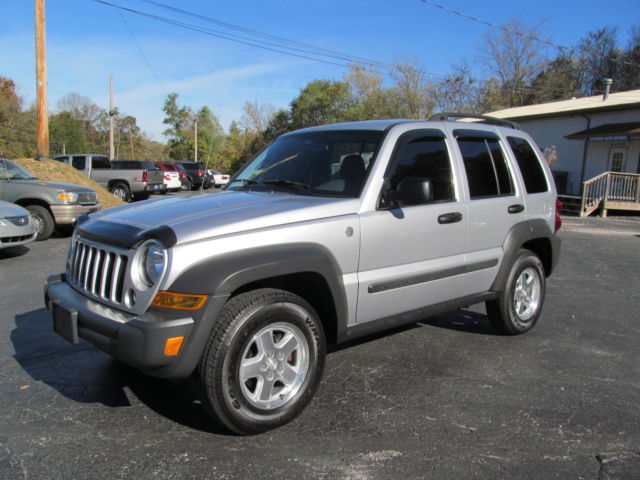 Jeep : Liberty Diesel CRD 2006 jeep liberty 4 x 4 crd diesel only 94 k miles 1 owner