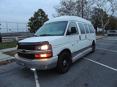Chevrolet : Express CHEVY EXPRESS EXPLORER LIMITED SE WHEEL CHAIR LIFT 2003 chevy express conversion van by explorer limited se with handicapped lift