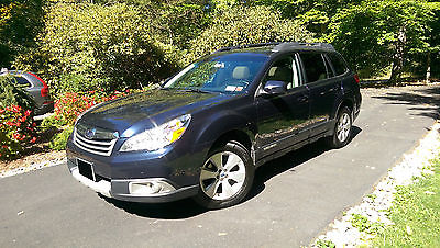 Subaru : Outback Limited 2012 subaru outback 2.5 i limited excellent condition and very well maintained