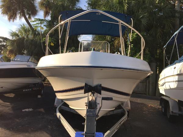 1998 Cobia 194 Center Console