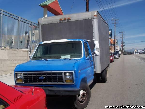 For Sale  1991 Ford  Box truck