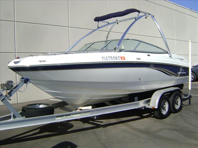 2005 Chaparral SSi 204