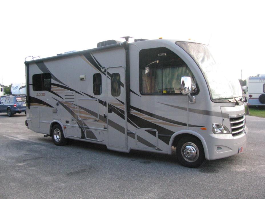 2016 Thor Motor Coach Four Winds 23U Ford