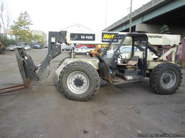 2004 Ingersoll-Rand VR-843C Telehandler - RTR# 5093746-01