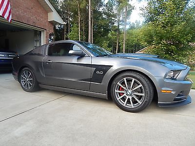 Ford : Ford GT coupe 2014 mustang gt 2400 miles located near raleigh nc