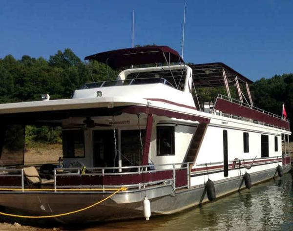 2001 Sumerset 16' x 75' House Boat