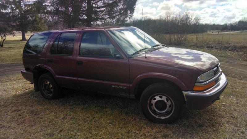 1998 Chevy Blazer SUV