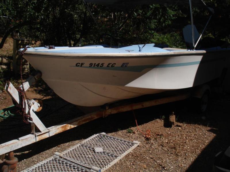 1980 Brunswick Fishing Boat with Dilly M