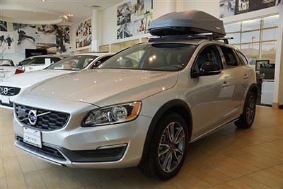 Volvo : XC (Cross Country) 2015.5 4dr Wagon T5 AWD 2015.5 wagon t 5 awd bright silver mgr demo cpo