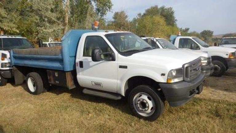 2001 Ford F550