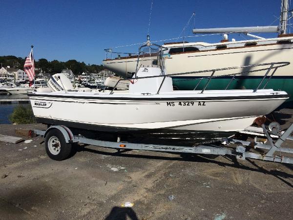 1997 Boston Whaler 17 Outrage