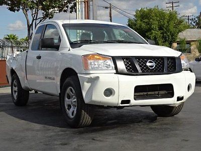 Nissan : Titan Extended Cab 2WD 2014 nissan titan damaged rebuilder salvage only 11 k miles perfect project truck