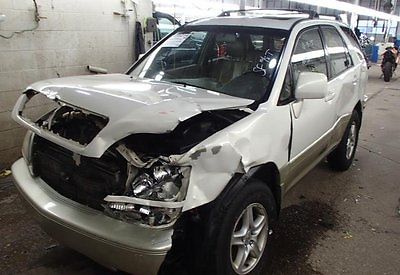 Lexus : RX 1999 used 3 l v 6 24 v automatic 4 wd suv premium