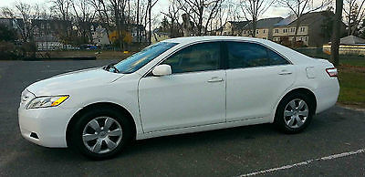 Toyota : Camry LE 2009 toyota camry le sedan 4 door great condition
